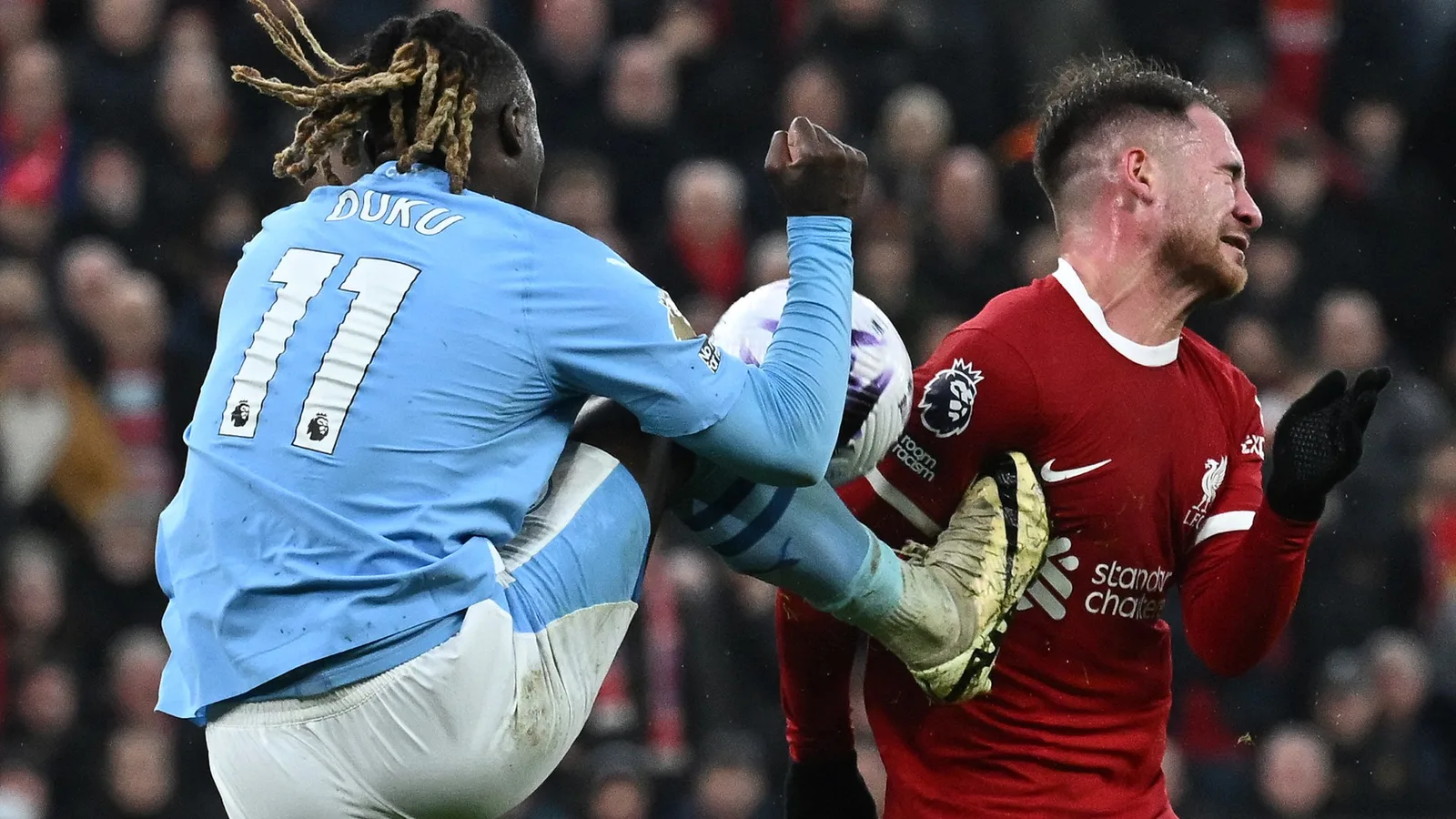 La Premier League a parcouru la photo de la «pagaille absolue» sur le site Web alors que les fans disent «je pensais que c’était faux»