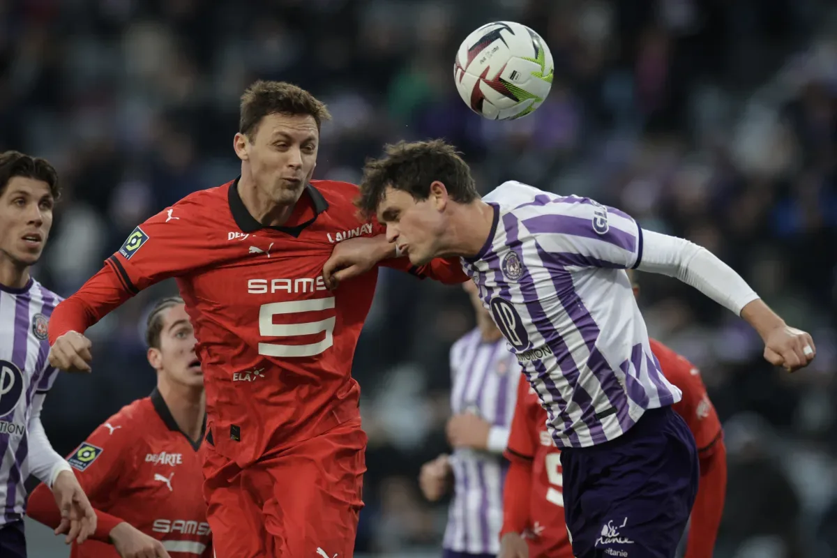 Le défenseur central de Toulouse Rasmus Nicolaisen est susceptible de manquer le reste de la saison