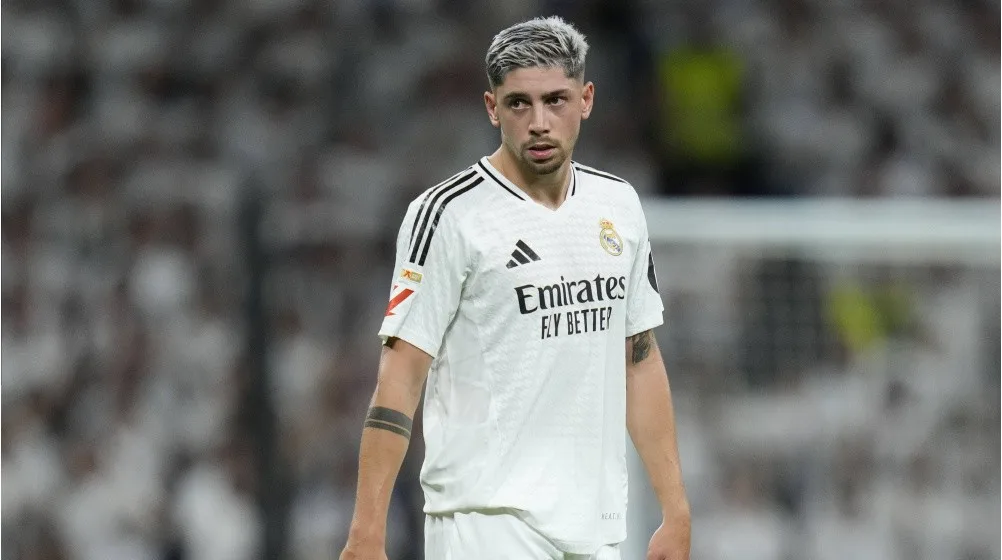 La star du Real Madrid confuse à propos du « mensonge » de Carlo Ancelotti en conférence de presse après la défaite de l’AC Milan
