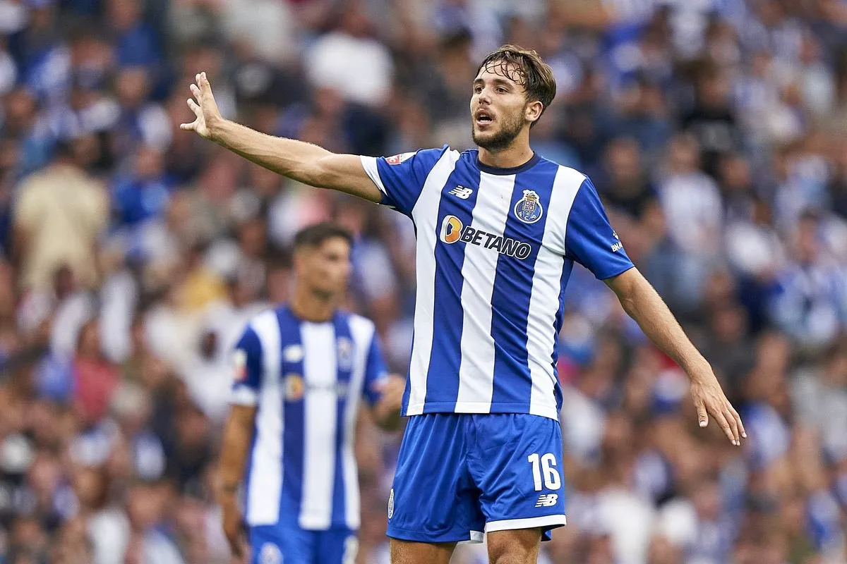 Porto pour couper la manche Nico Gonzalez de Barcelone via la clause secrète