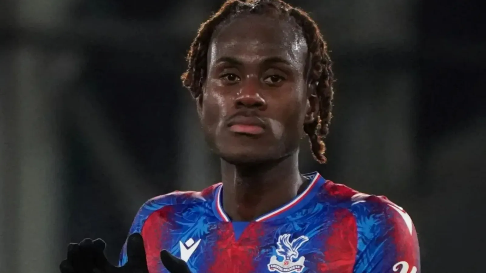 Chelsea « envisage de rappeler Trevoh Chalobah du transfert de prêt de Crystal Palace » bien qu’il fasse partie d’une « équipe anti-bombes »