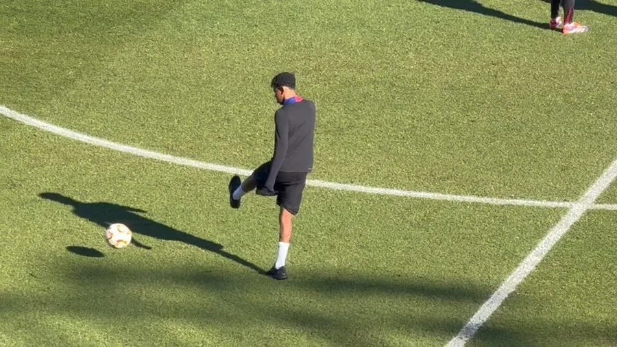 Lamine Yamal fait une apparition surprise à l’entraînement alors que Barcelone se prépare pour la Copa del Rey