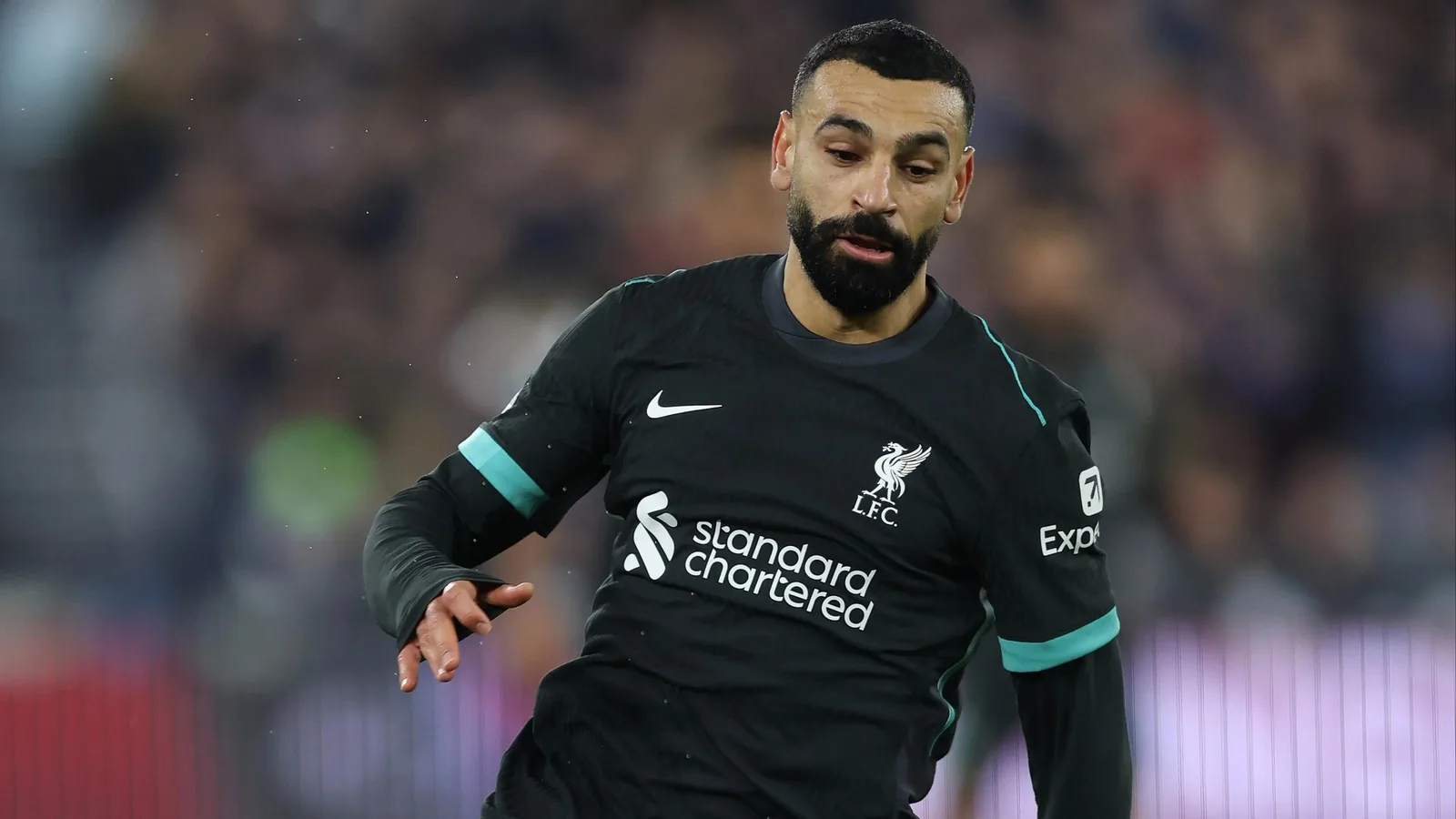 « Nous en sommes loin », déclare Mo Salah alors que la star de Liverpool envoie au club un autre avertissement de contrat