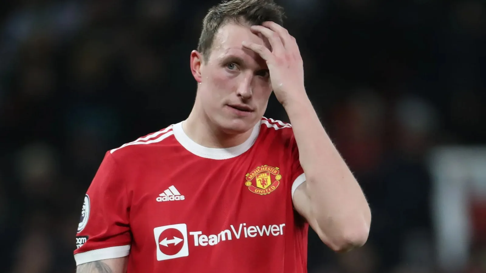 «  Je ne leur parlerai plus jamais  » – Phil Jones s’ouvre sur le moment émotionnel, il a quitté Man Utd WhatsApp Group après sa retraite