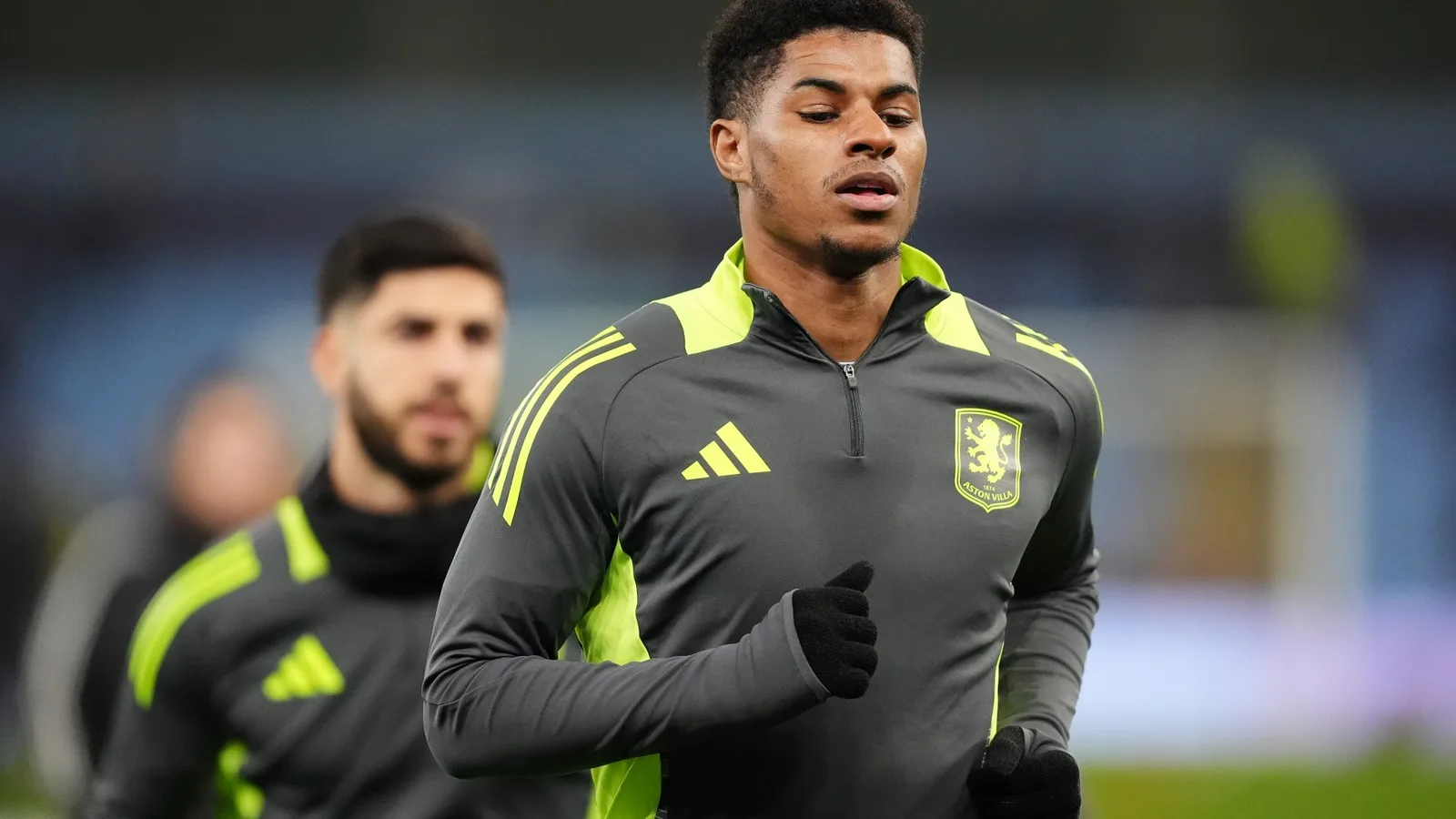 Aston Villa vs Liverpool Live Score: Dernières mises à jour de Premier League alors que les Reds cherchent à étendre la tête en haut de la table
