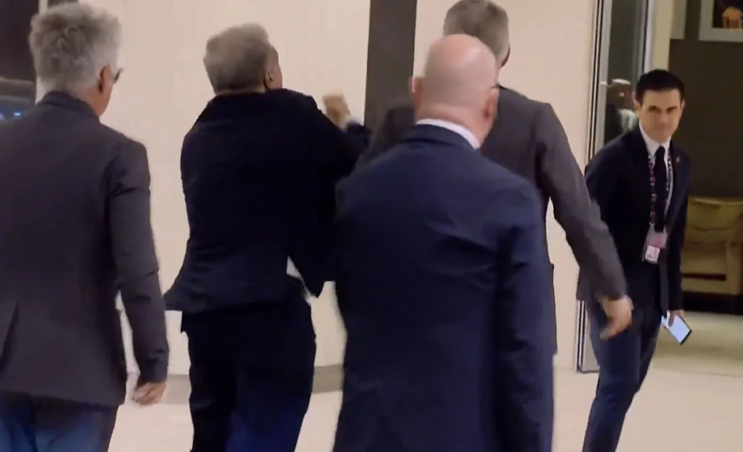 Le président de Barcelone, Joan Laporta, « fou » après la décision de Dani Olmo
