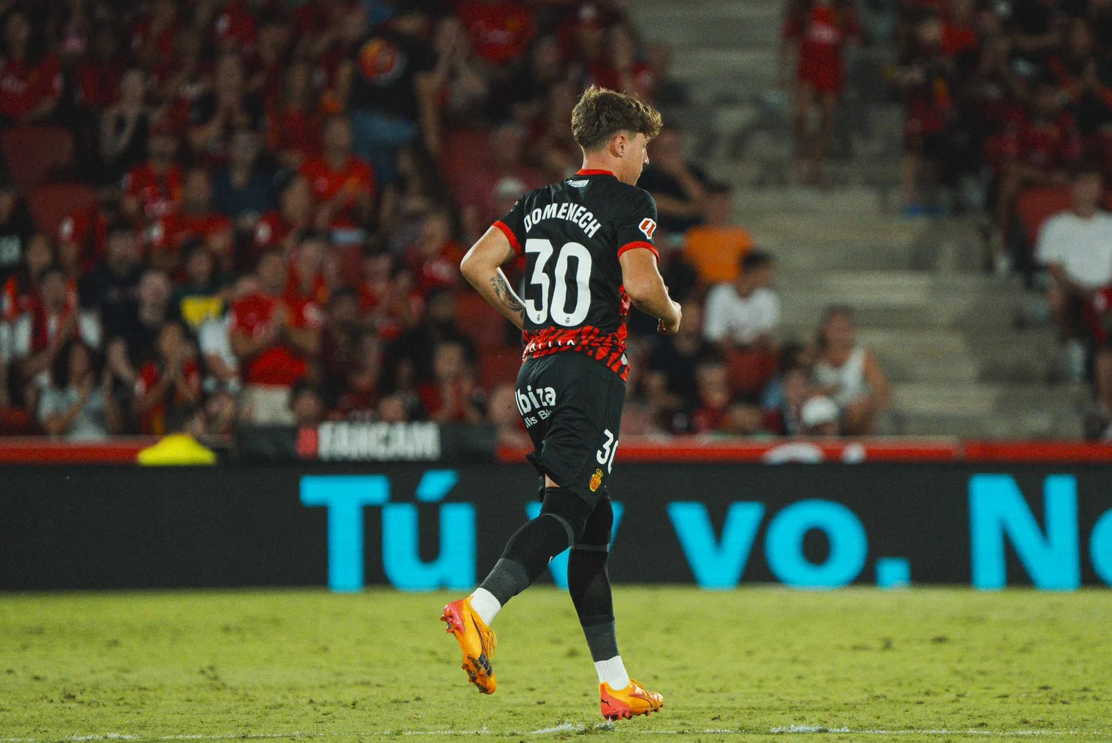 Agent Move rapproche Barcelone de l’attaquant espagnol de 18 ans