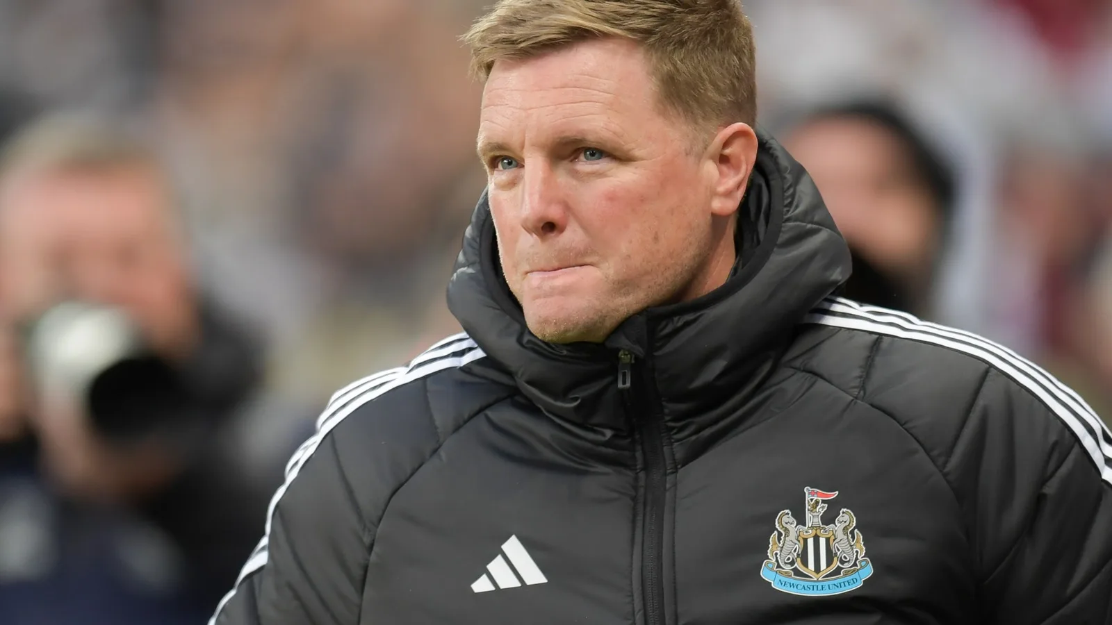 Eddie Howe Health Update alors que Newcastle Manager reste à l’hôpital avec une pneumonie