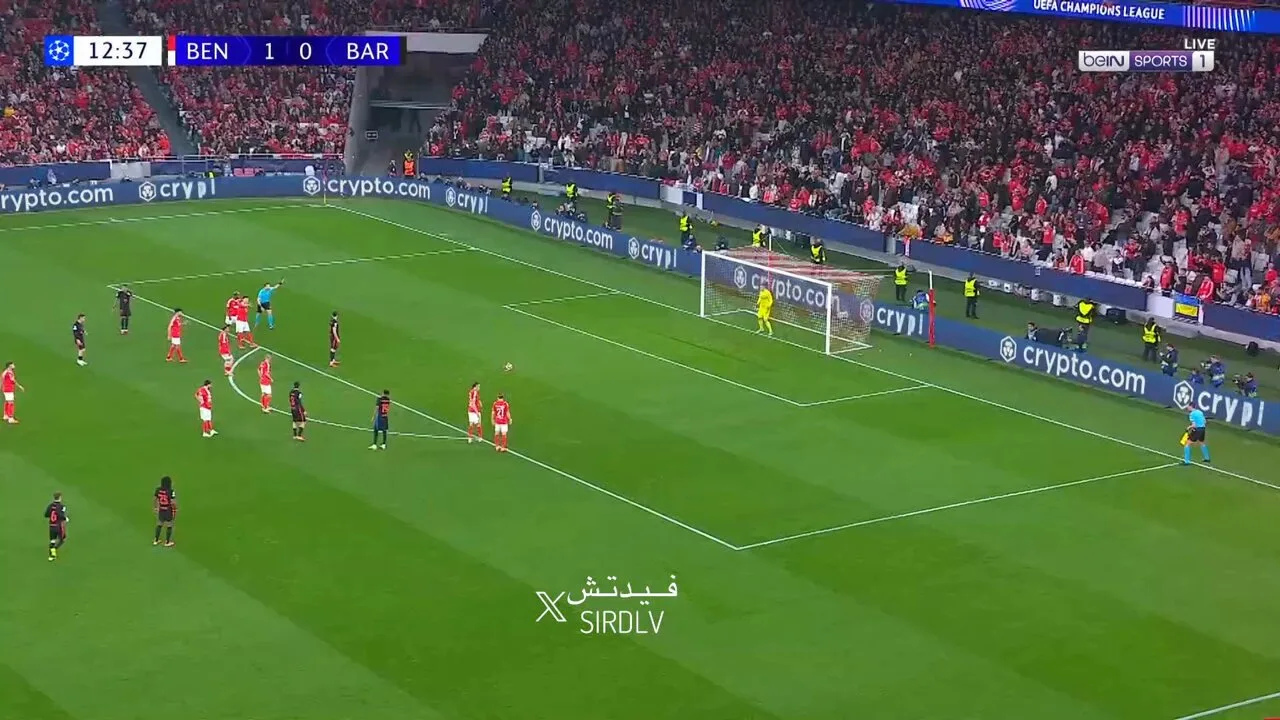 REGARDER: Barcelone revient à égalité alors que Robert Lewandowski marque sur penalty