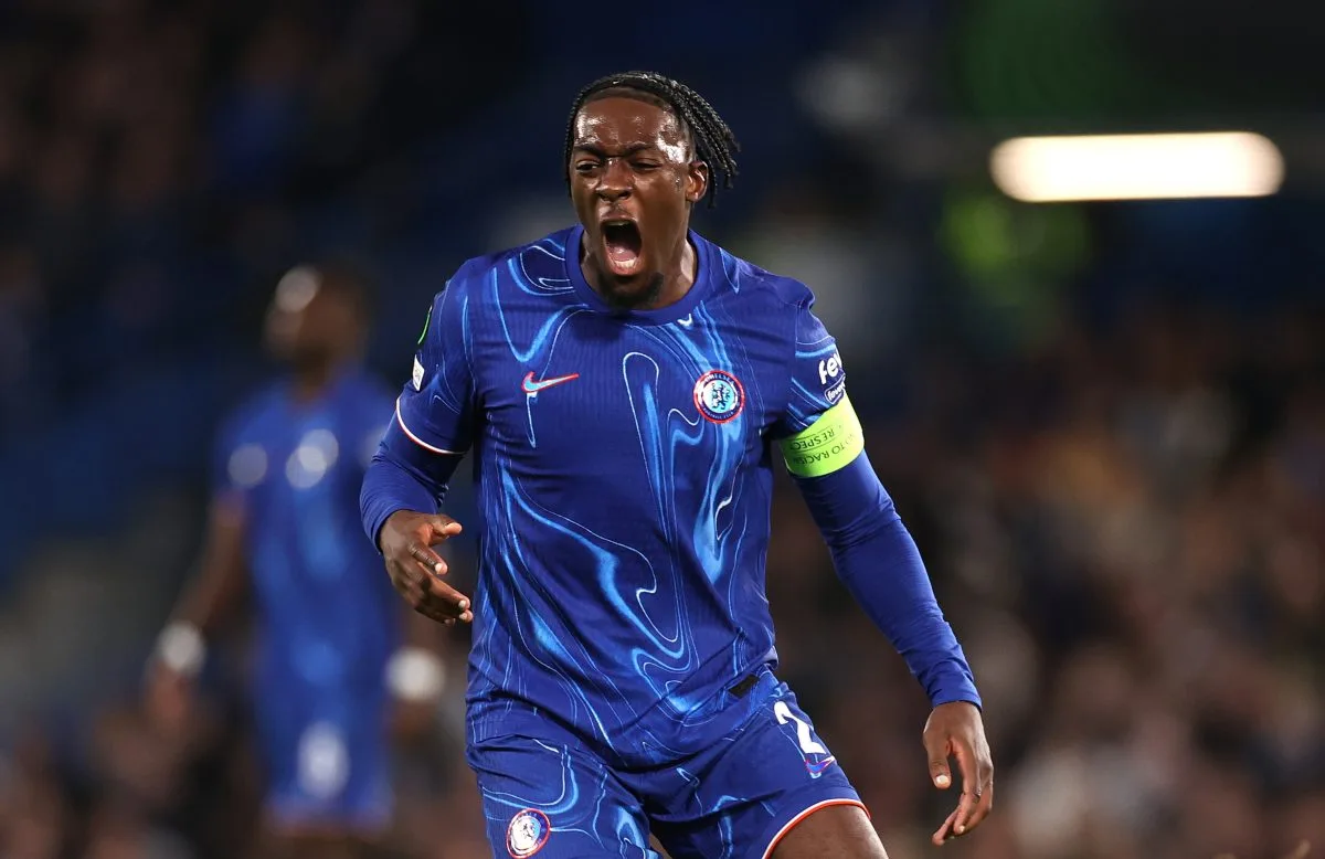 Chelsea bloquant Axel Disonte Aston Villa Move