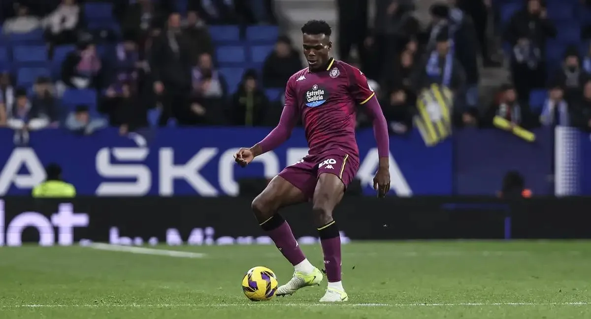Le Real Valladolid « indigné » contre Manchester City à propos du transfert de la starlette