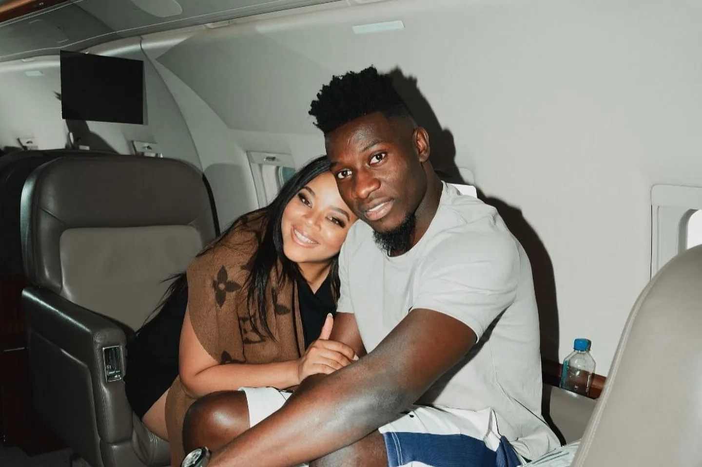 «  Ils attaquent sa famille  » – Onana de l’homme Utd au centre de la pêche à l’horreur, mais a dit de «  fermer le bruit  » par l’ex-star de l’ex-Chelsea