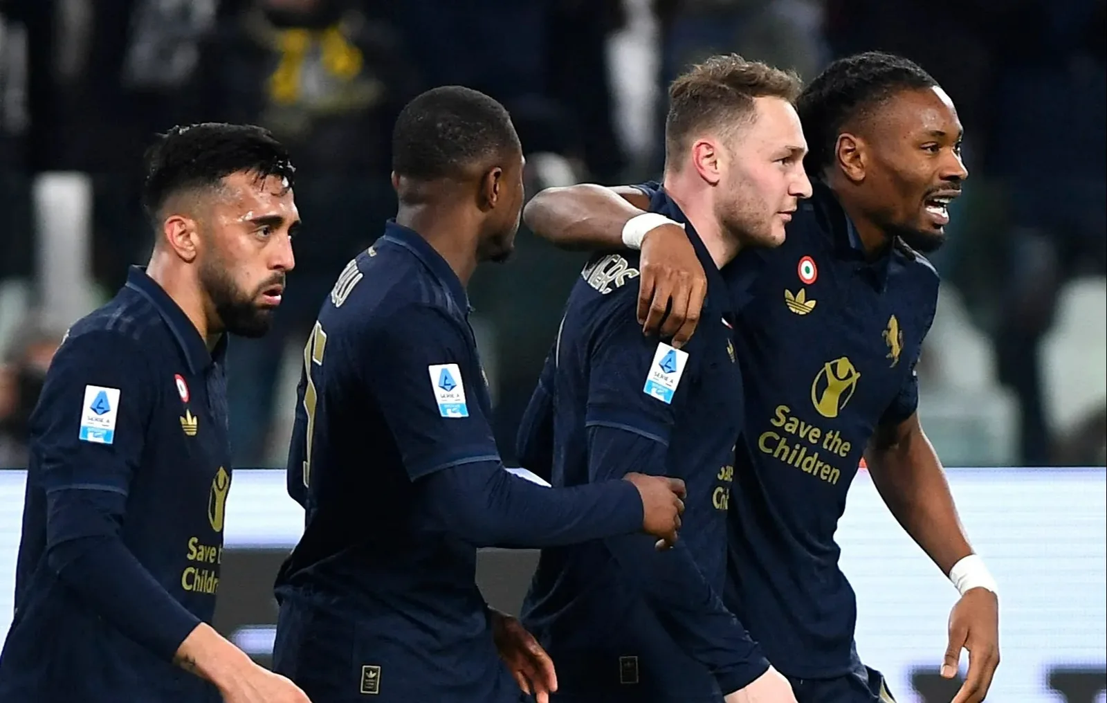 Le manager du titre de titre de Premier League a dit «oui» à devenir le prochain patron de la Juventus avec Thiago Motta sur verge de sac