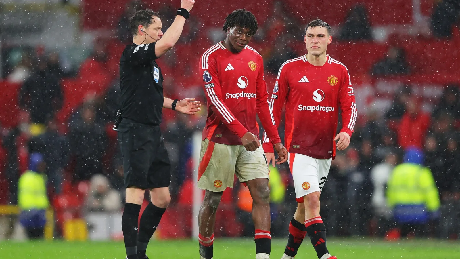 Man Utd vs Ipswich Score en direct: Philogène sur le double pour le niveler sur 10 hommes unis après Dorgu Red – Mises à jour