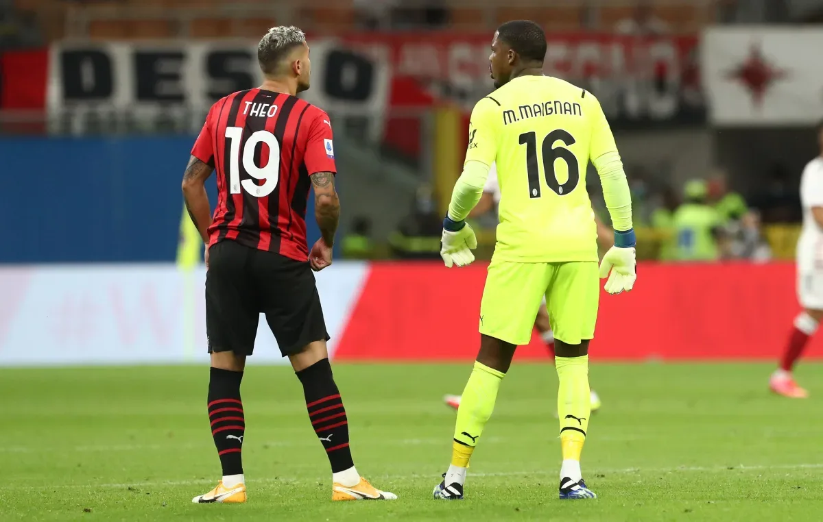 AC Milan pourrait vendre Theo Hernandez et Mike Maignan cet été