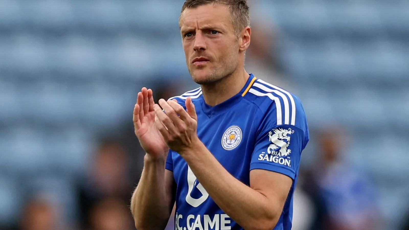 Jamie Vardy pourrait faire un sacrifice personnel pour jouer au jeu final devant les fans à domicile comme déclaration de sortie de Leicester