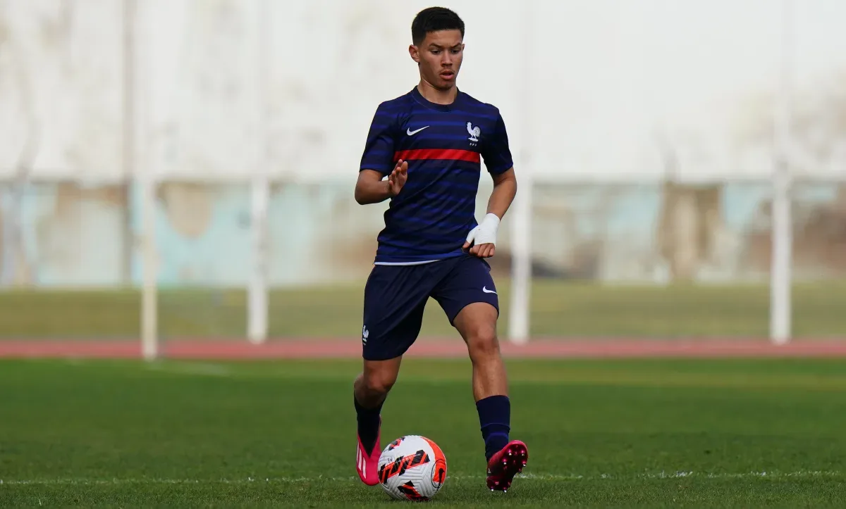 Officiel | L’espoir marseillais Enzo Sternal rejoint Anderlecht