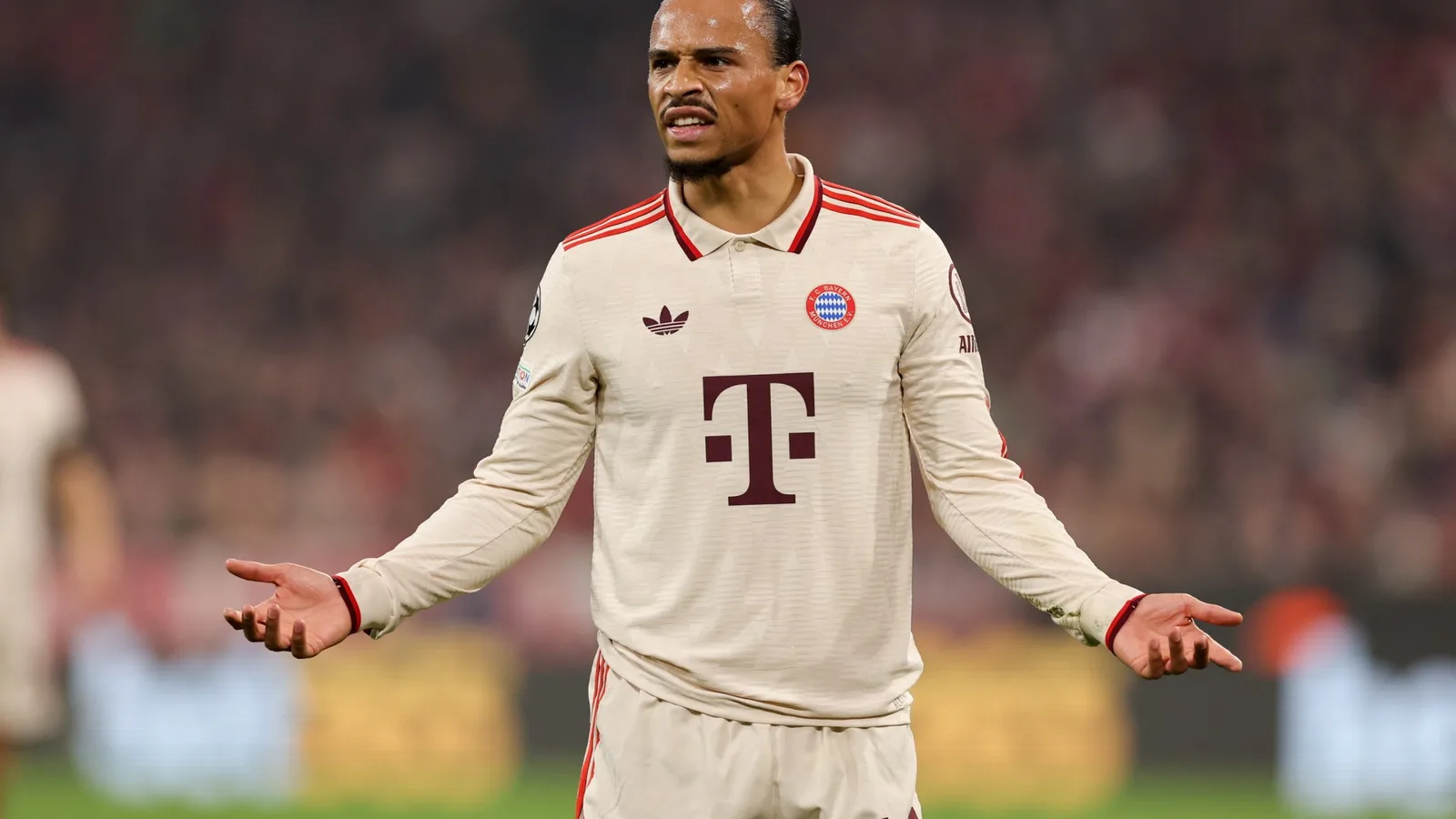 Man Utd et Arsenal se sont engagés dans la bataille de transfert de Leroy Sane alors qu’ils cherchent à recruter gratuitement la star du Bayern Munich