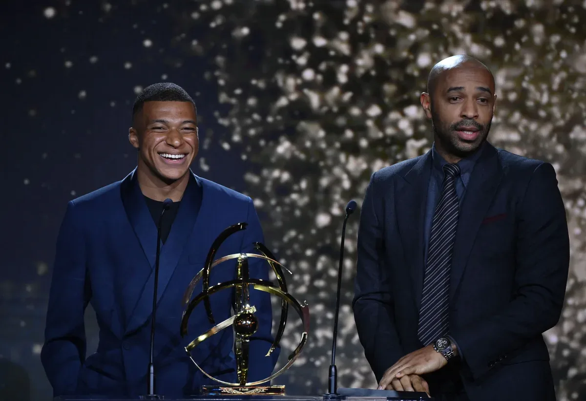 « Il ne court jamais » – Thierry Henry critique la capacité de Kylian Mbappé à mener la ligne