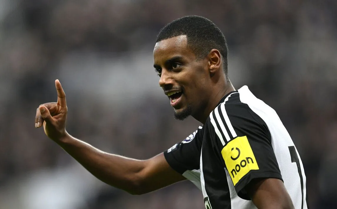 Alexander Isak «  excité  » par la perspective de jouer pour Barcelone