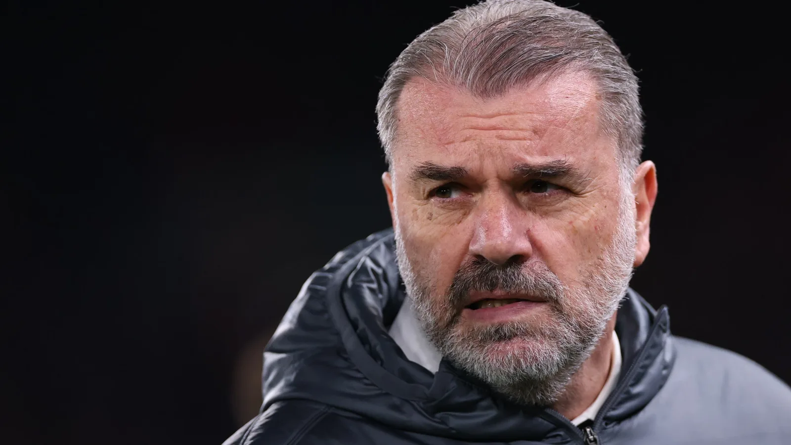 Under-Fire Tottenham Boss Postcoglou brise enfin le silence sur le jibe de blessure du patron d’EFL avec une réponse brutale de 10 mots