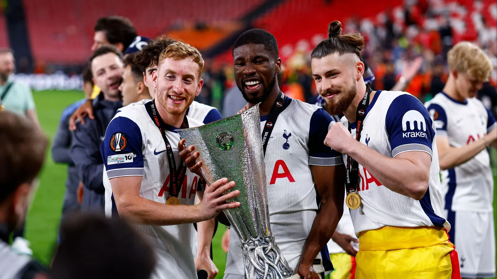 Tottenham confirme le premier transfert de la fenêtre après avoir déclenché l’option de la star du prêt pour acheter un accord permanent