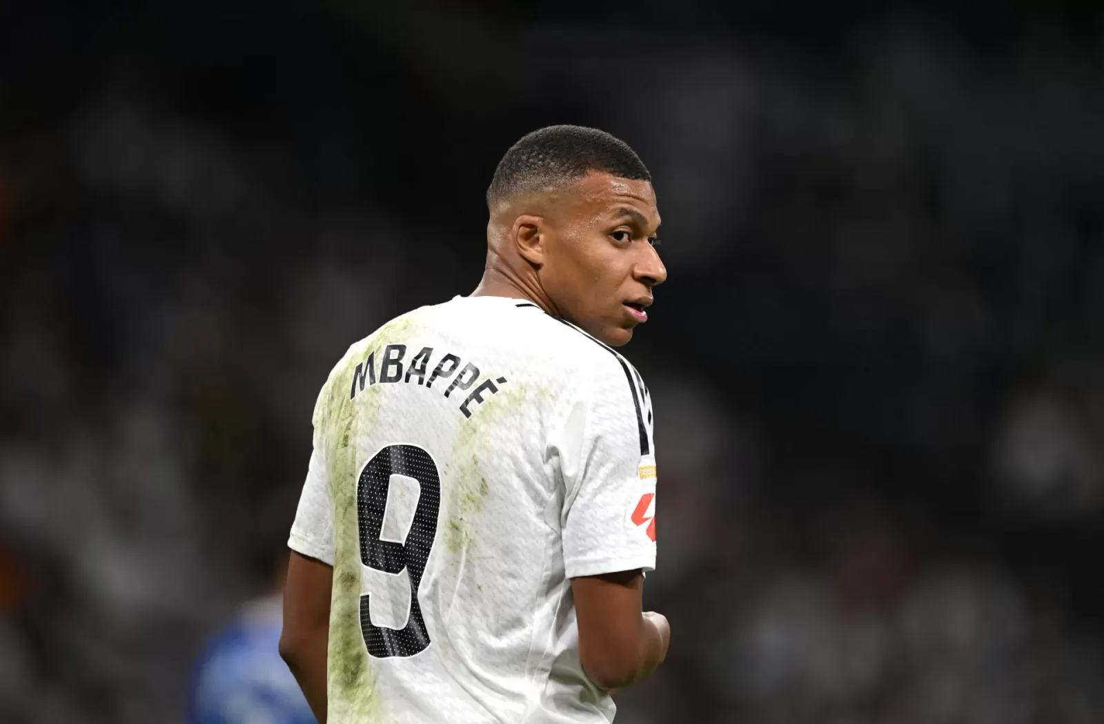 « Il ne me l’a jamais demandé » – Carlo Ancelotti rejette les suggestions de mécontentement de Kylian Mbappe