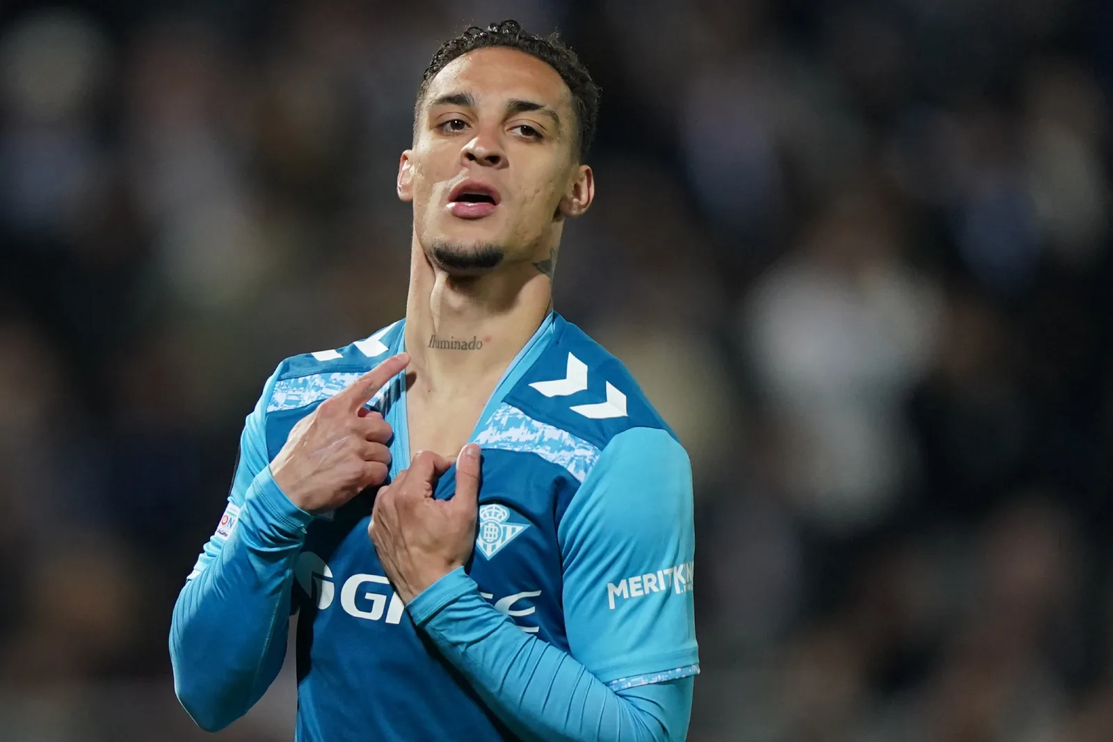 REAL BETIS et Manchester United set la réunion pour discuter de l’accord Antony