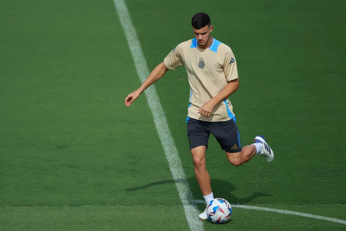 OFFICIEL | Inter Rappel Valentín Carboni de Marseille Loan