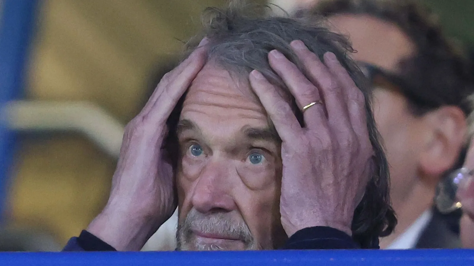 Sir Jim Ratcliffe regarde l’horreur à Stamford Bridge alors que Man Utd a établi un autre record embarrassant