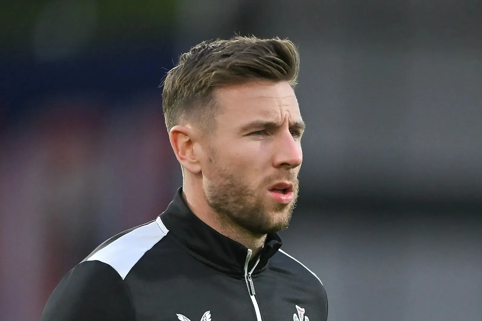 Man Utd Legend libère huit joueurs dont le favori des fans de Newcastle, 33 ans, après la relégation EFL