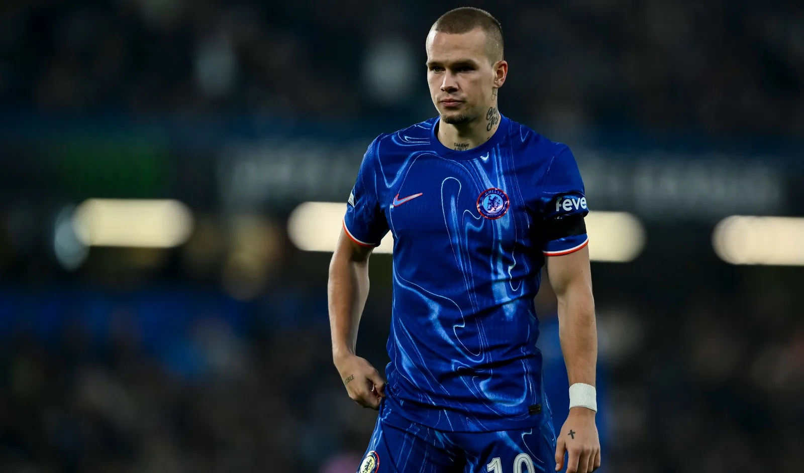 Interdiction de Mykhailo Mudryk se présente à Chelsea Kit à l’improviste à la veille de la finale de la ligue de conférence pour quitter le club choqué