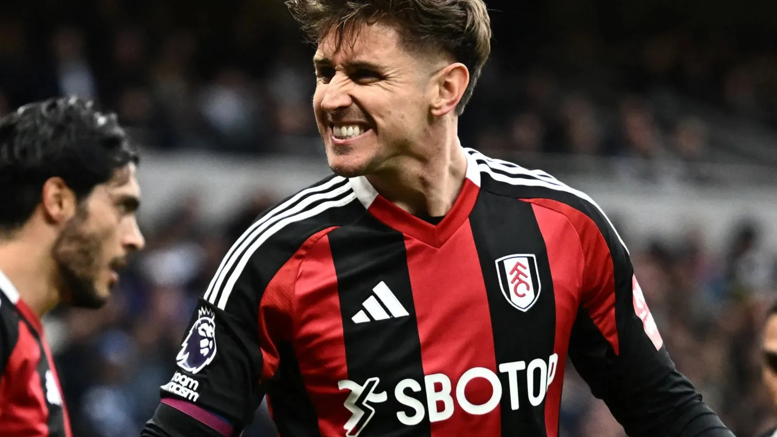 Tottenham 1 Fulham 1 : le coup porté par les Spurs fait rater l’occasion de réduire l’écart sur les quatre premiers alors que Cairney est expulsé pour un défi d’horreur – The Sun