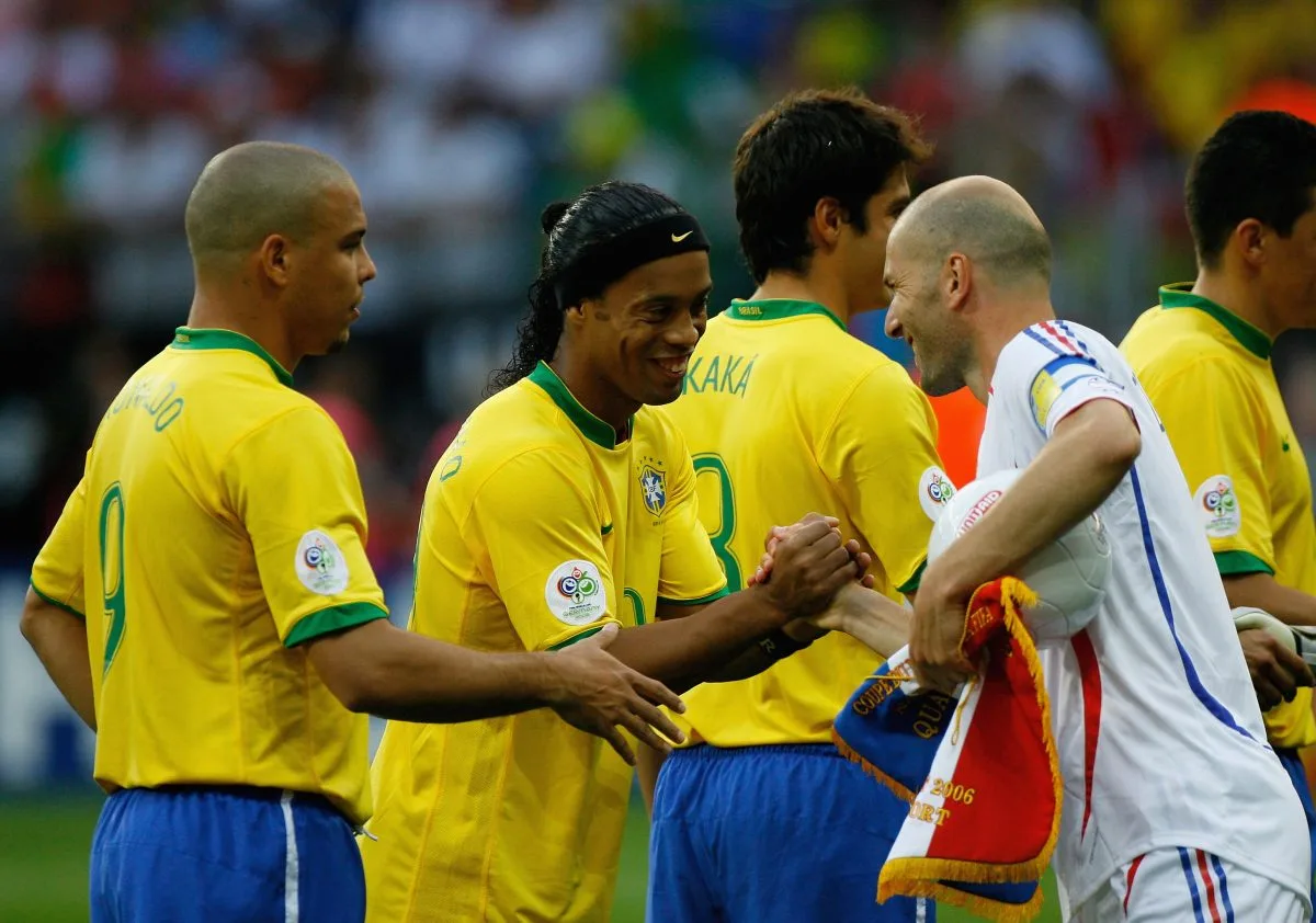 «  Je l’ai toujours admiré  » – Ronaldinho sur le seul joueur avec lequel il regrette de ne pas jouer