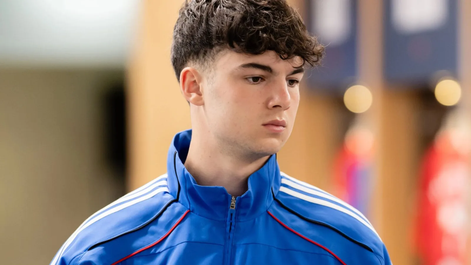Man Utd Nom Uncapt Academy Star, 20 ans, en démarrage XI pour les wolves affrontements alors que Ruben Amorim apporte une multitude de changements