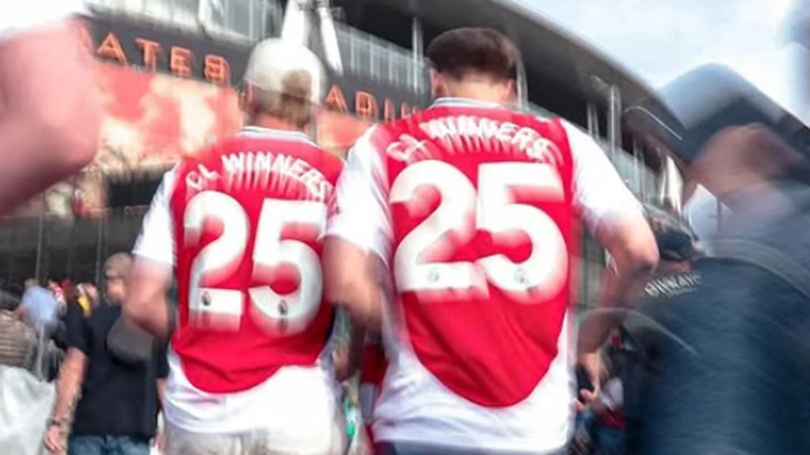 C’est pourquoi les gens n’aiment pas Arsenal ‘- Les fans de Gunners ont déjà repéré portant des chemises de gagnants de la Ligue des champions