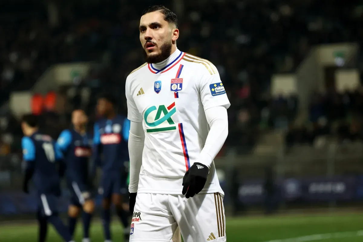 Rayan Cherki pourrait quitter Lyon pour 22 M€ cet été