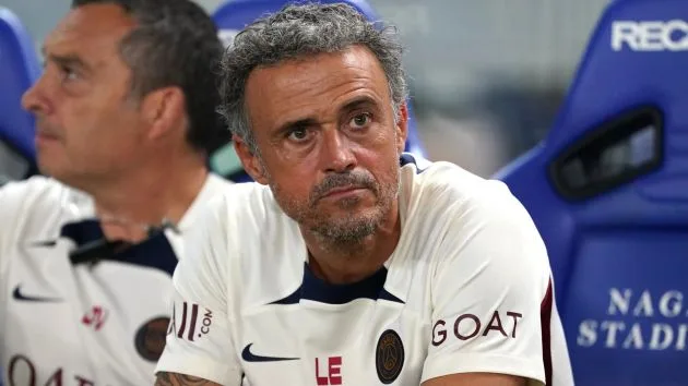 « Aujourd’hui c’est un sacré jour » – Luis Enrique, l’entraîneur du Paris Saint-Germain, fulmine après la défaite de l’Atletico Madrid
