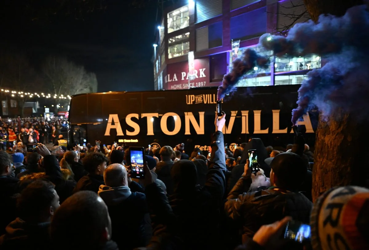 1 000 fans de villa Aston sans billet attendus à Paris pour Clash PSG