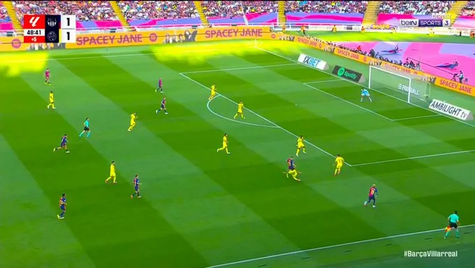 Barcelone complète le premier demi-retour alors que Fermin Lopes marque