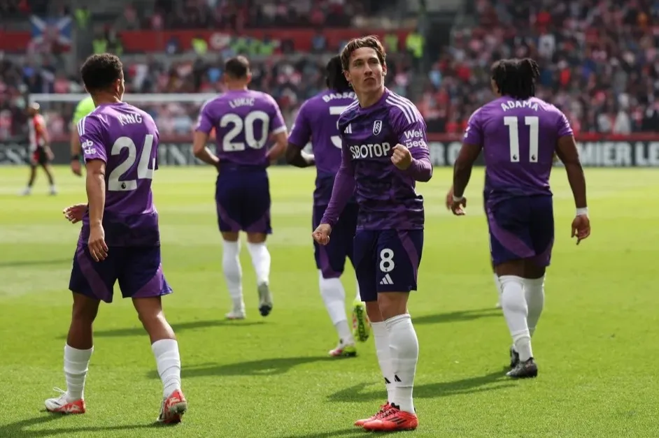 Brentford 2 Fulham 3: Harry Wilson marque le crieur pour sceller la victoire dans un affrontement passionnant après avoir chuté 2-1 derrière