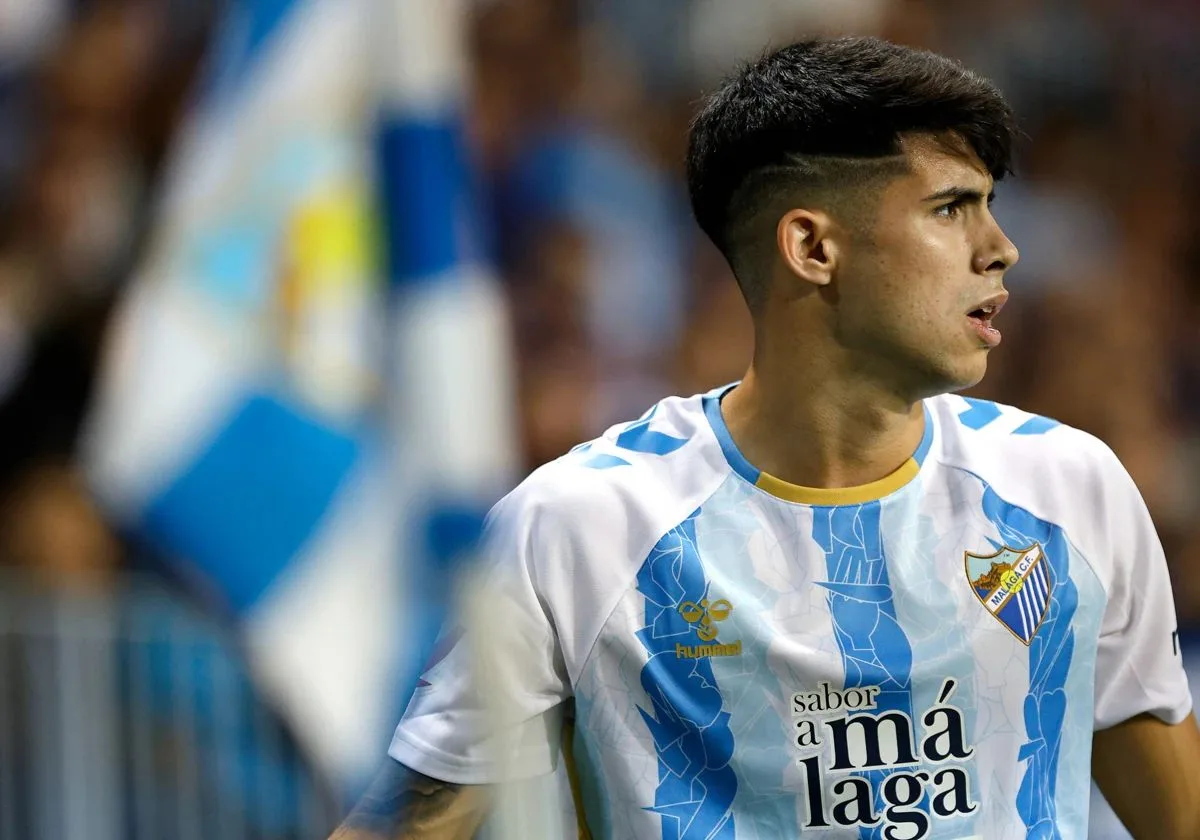La poursuite de Barcelone et du Real Madrid est menacée après une mise à jour sur la situation contractuelle de la starlette de 17 ans