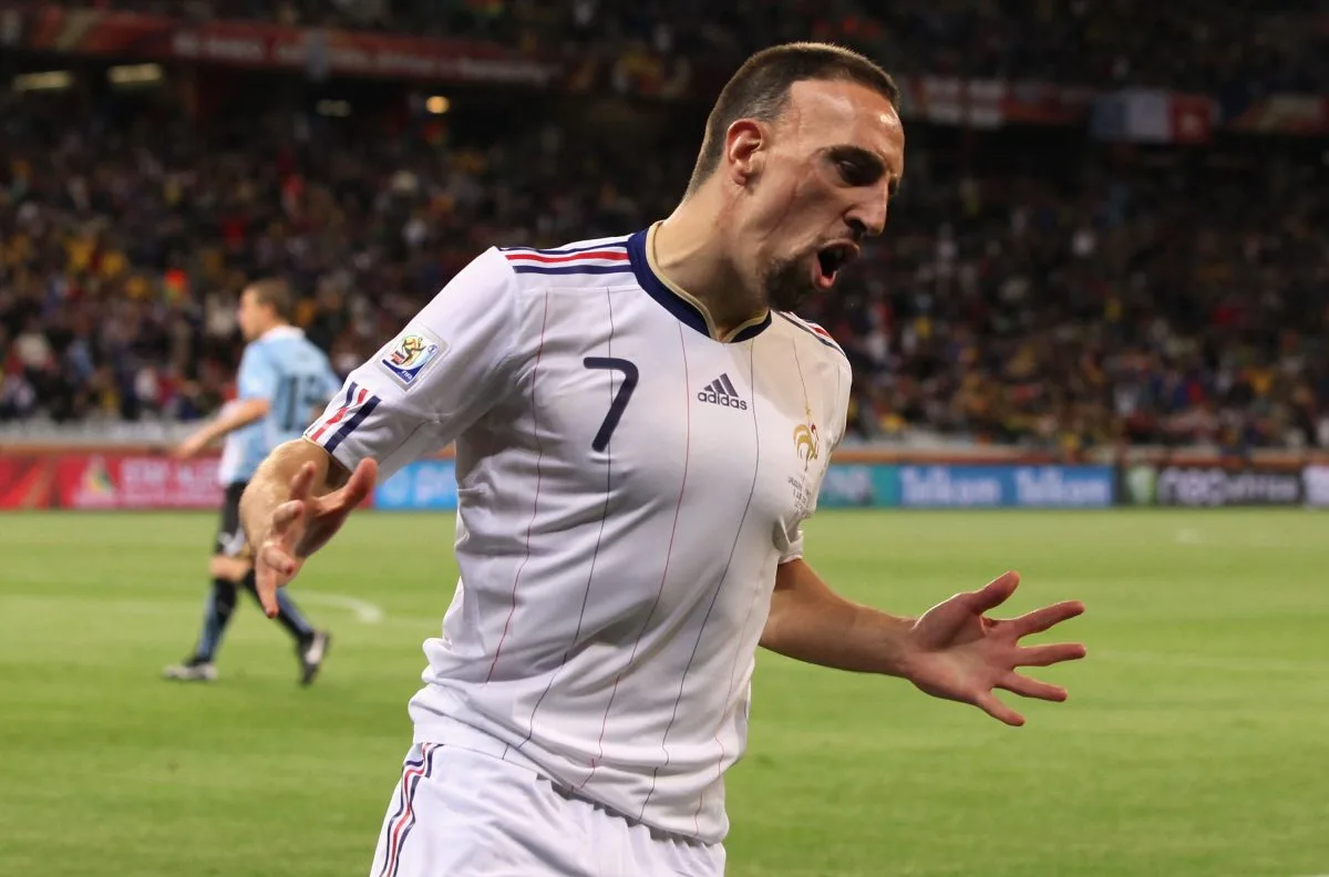 «  J’ai été critiqué par des gens qui ne connaissent pas le football  » – Franck Ribéry sur son séjour en France
